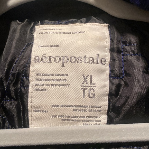 Warm vest - Picture 3 of 3